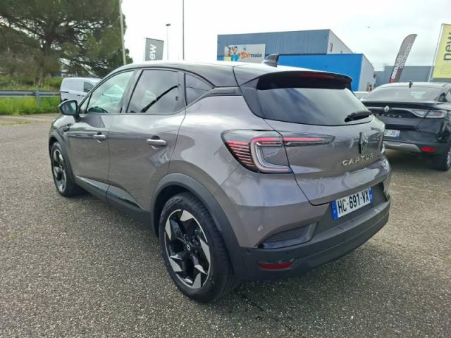 Renault Captur image 2