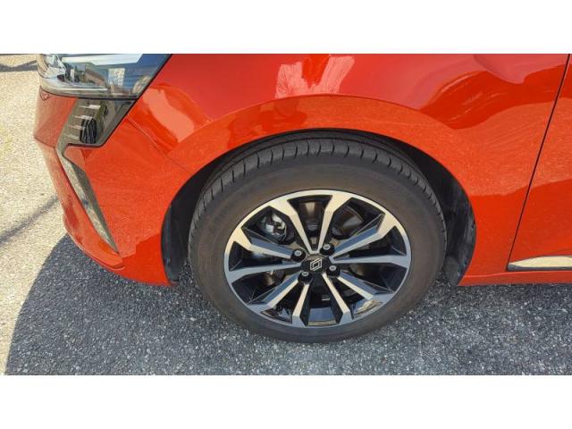Renault Clio image 6