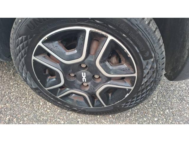Dacia Spring image 9