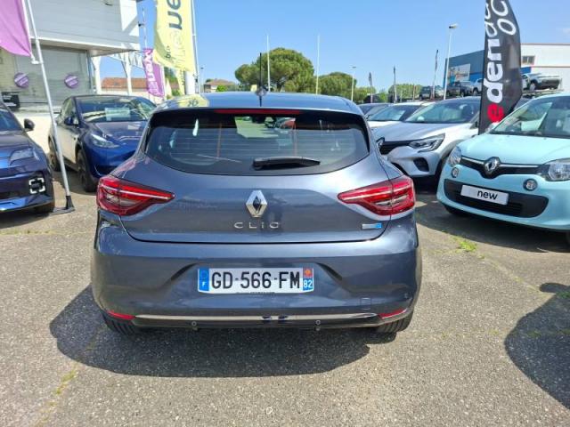 Renault Clio image 8