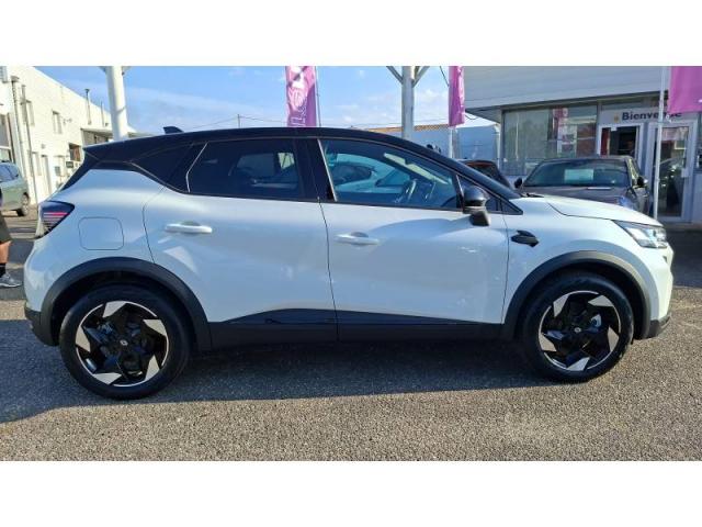 Renault Captur image 2