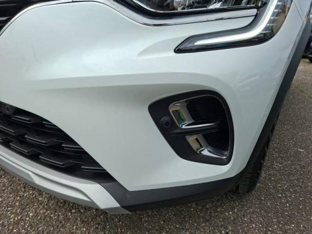 Renault Captur image 1