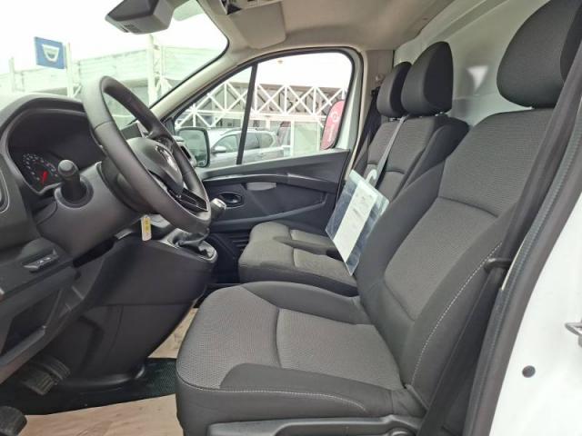 Renault Trafic image 6