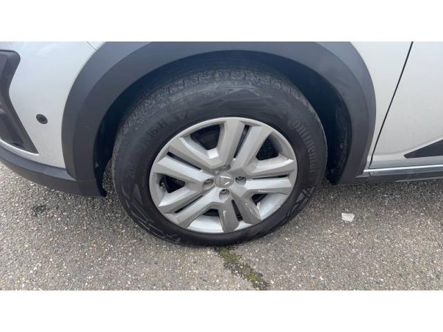 Dacia Sandero image 8