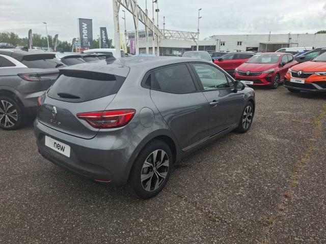 Renault Clio image 8