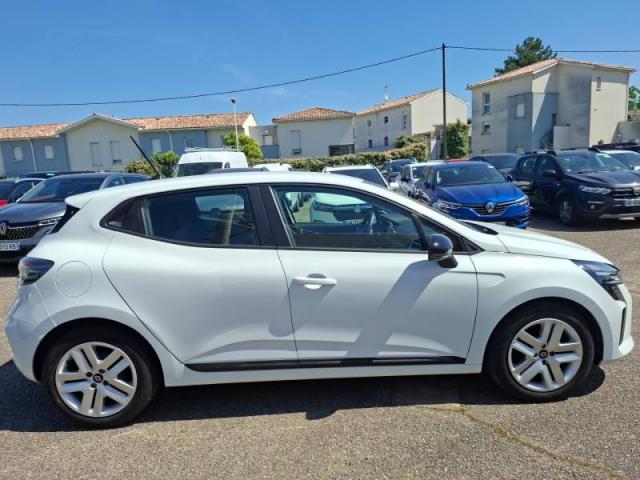 Renault Clio image 6