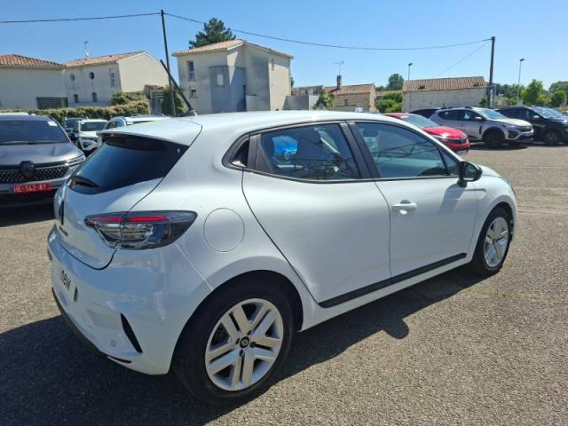 Renault Clio image 9