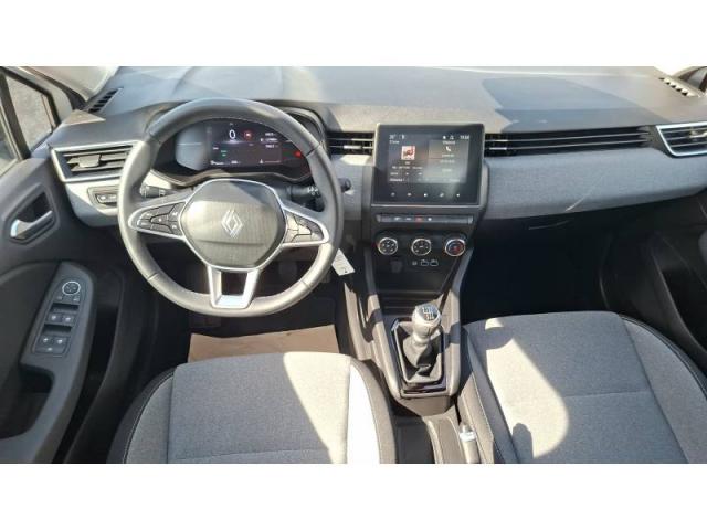 Renault Clio image 9