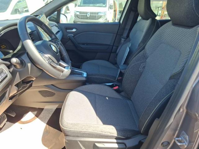 Renault Captur image 9