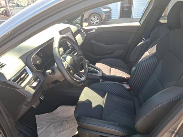 Renault Clio image 8
