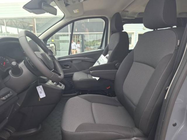 Renault Trafic image 6