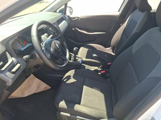 Renault Clio image 9