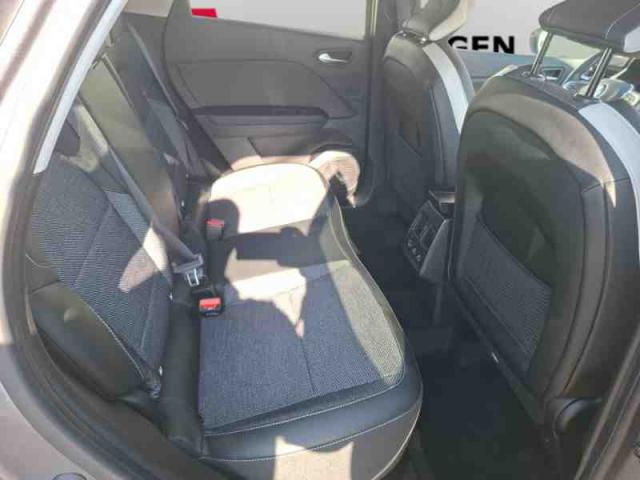 Renault Captur image 8