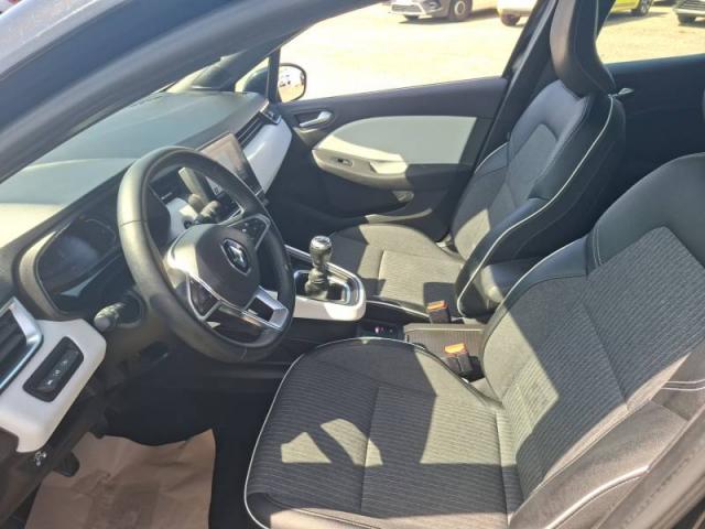 Renault Clio image 2