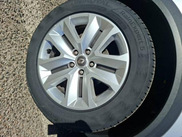 Renault Captur image 2