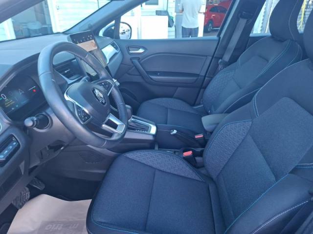 Renault Captur image 2