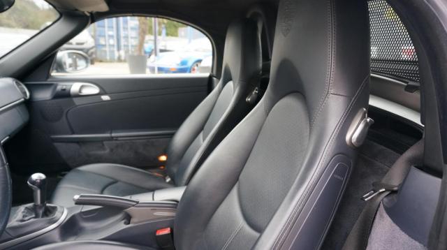 Porsche 987 image 9