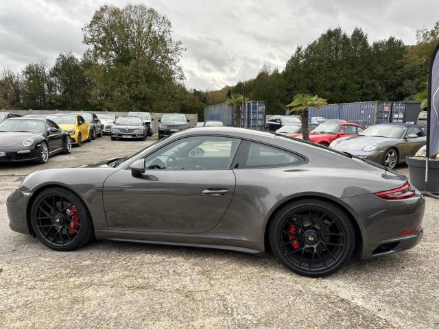 Porsche 991 image 8