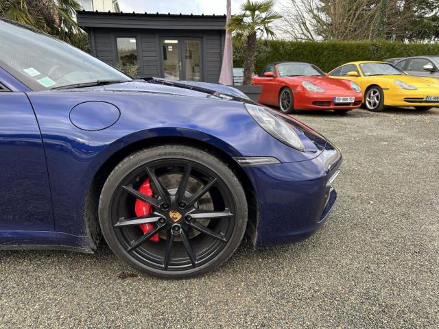 Porsche 992 image 3