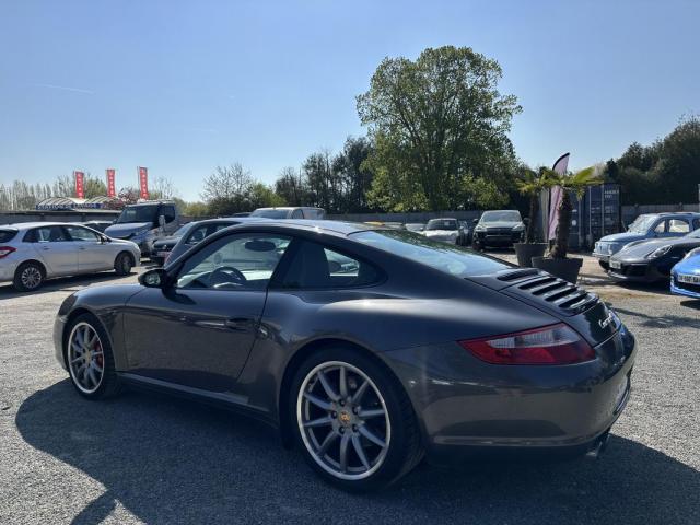 Porsche 997 image 7