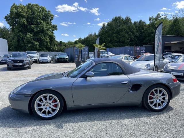 Porsche 986 image 2