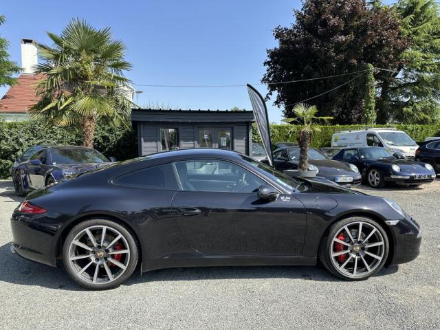 Porsche 991 image 9