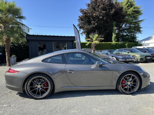Porsche 991 image 6