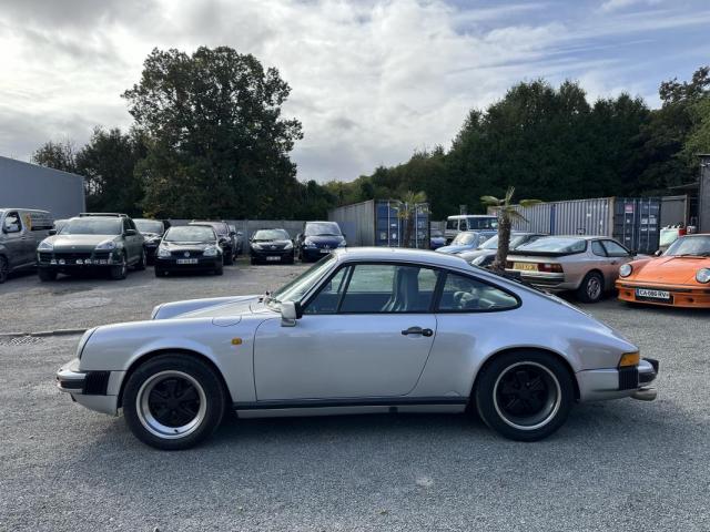 Porsche 911 image 8