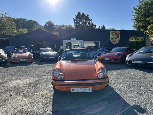 Porsche 911 image 9