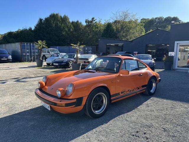 Porsche 911 image 2
