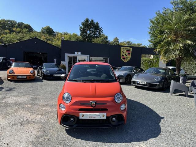 Abarth 695 image 8