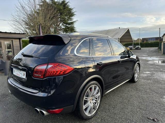 Porsche Cayenne image 5