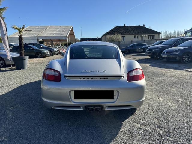 Porsche Cayman image 2