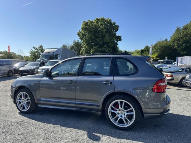 Porsche Cayenne image 8