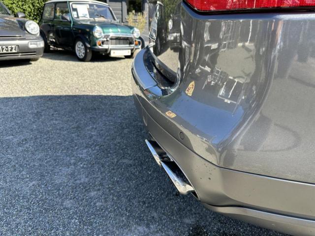 Porsche Cayenne image 4