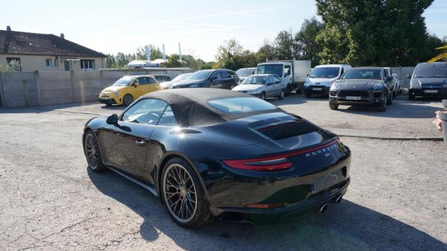 Porsche 991 image 4