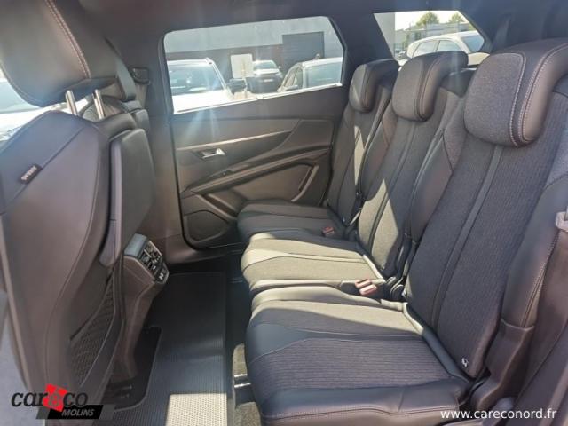 Peugeot 5008 image 9