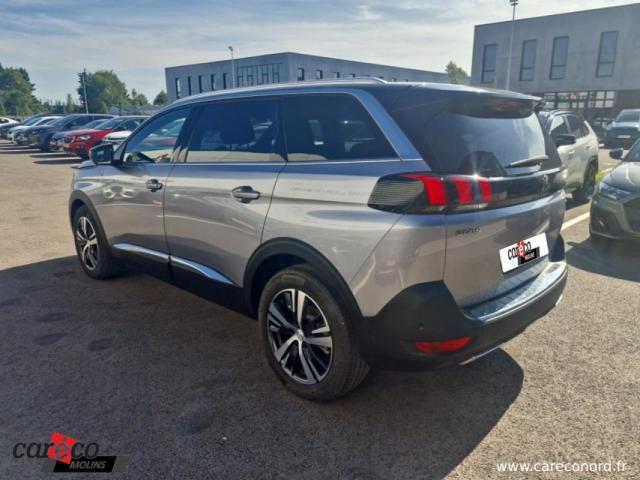 Peugeot 5008 image 2