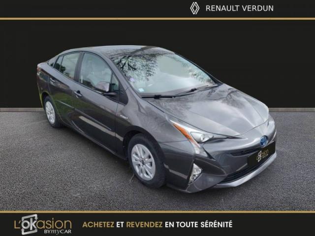 Prius image 8