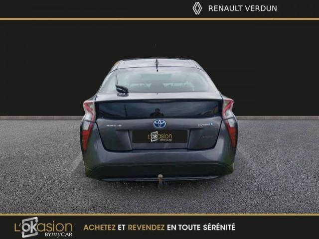 Prius image 3