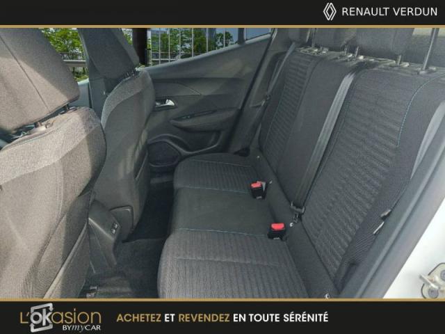 Peugeot 2008 image 8