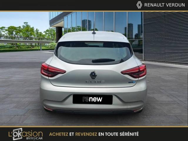 Renault Clio image 2