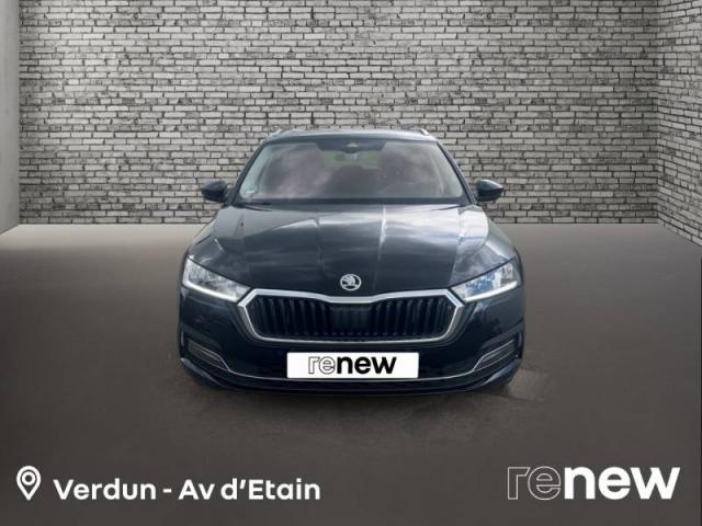 Skoda Octavia image 2