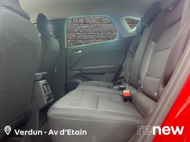Renault Captur image 1