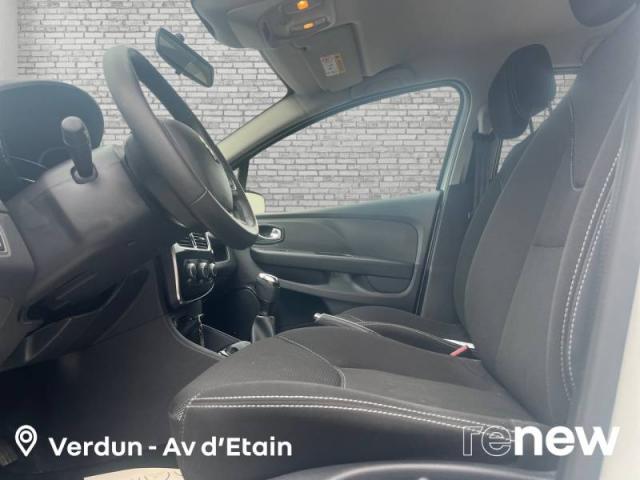 Renault Clio image 8