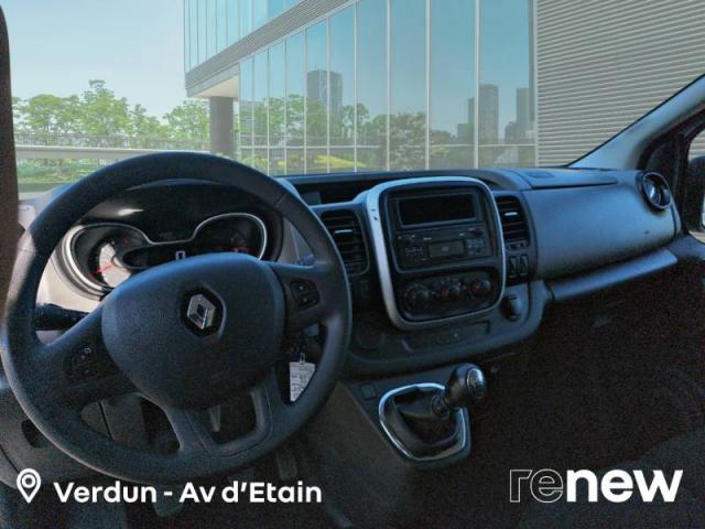 Renault Trafic image 1