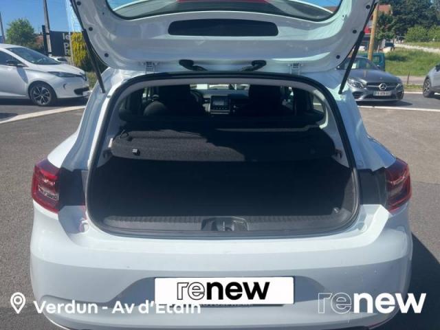 Renault Clio image 6