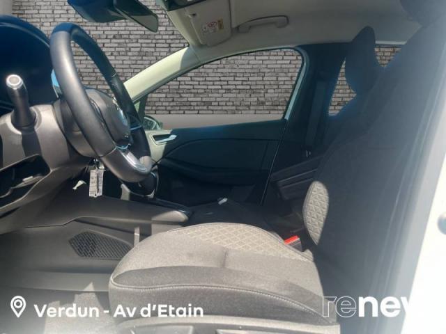 Renault Clio image 2