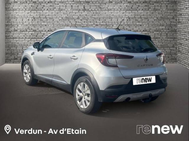 Renault Captur image 2