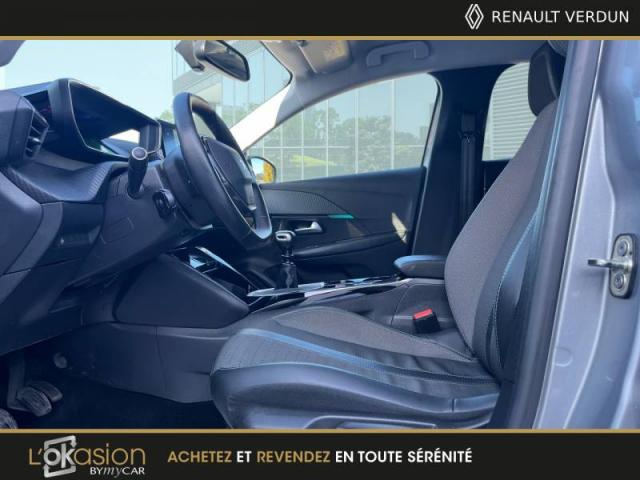 Peugeot 208 image 9